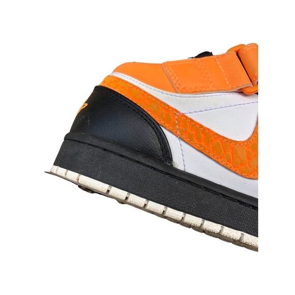 Rare 2012 Nike Air Jordan 1 Low Black Bright Citrus Size 11 - Picture 16 of 16